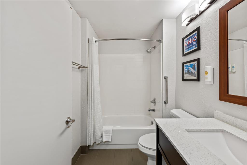 Comfort Inn & Suites Fairborn Near Wright Patterson Afb Quarto foto